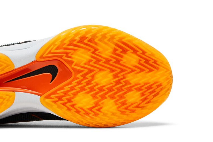 Кроссовки Nike Air Zoom GT Cut 3 'Swoosh Squad'