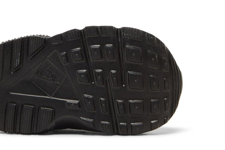Кроссовки Nike Huarache Run TD 'Triple Black'