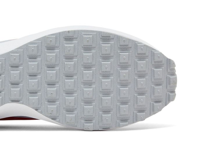 waffle-debut-wolf-grey-university-red-fj4195-004_04