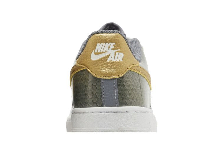 Кроссовки Nike Air Force 1 Low GS 'Gold Dragon'