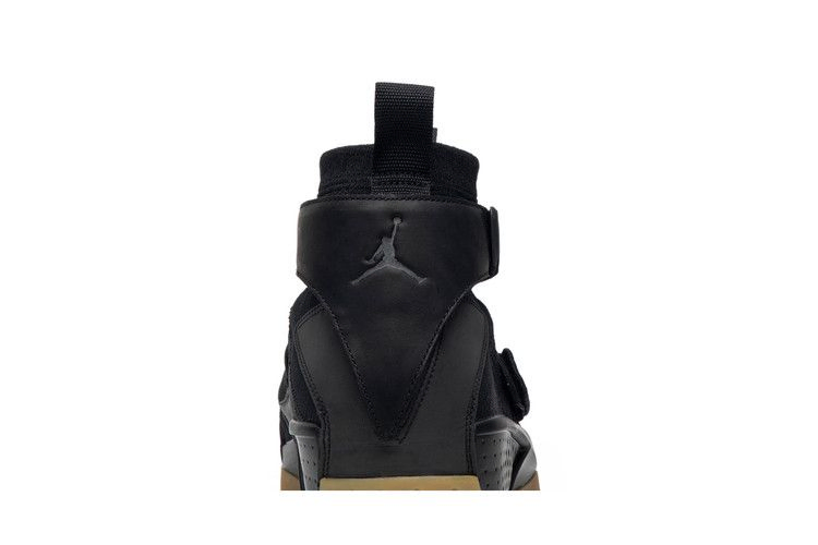 air-jordan-20-flyknit-black-bq3271-001_06