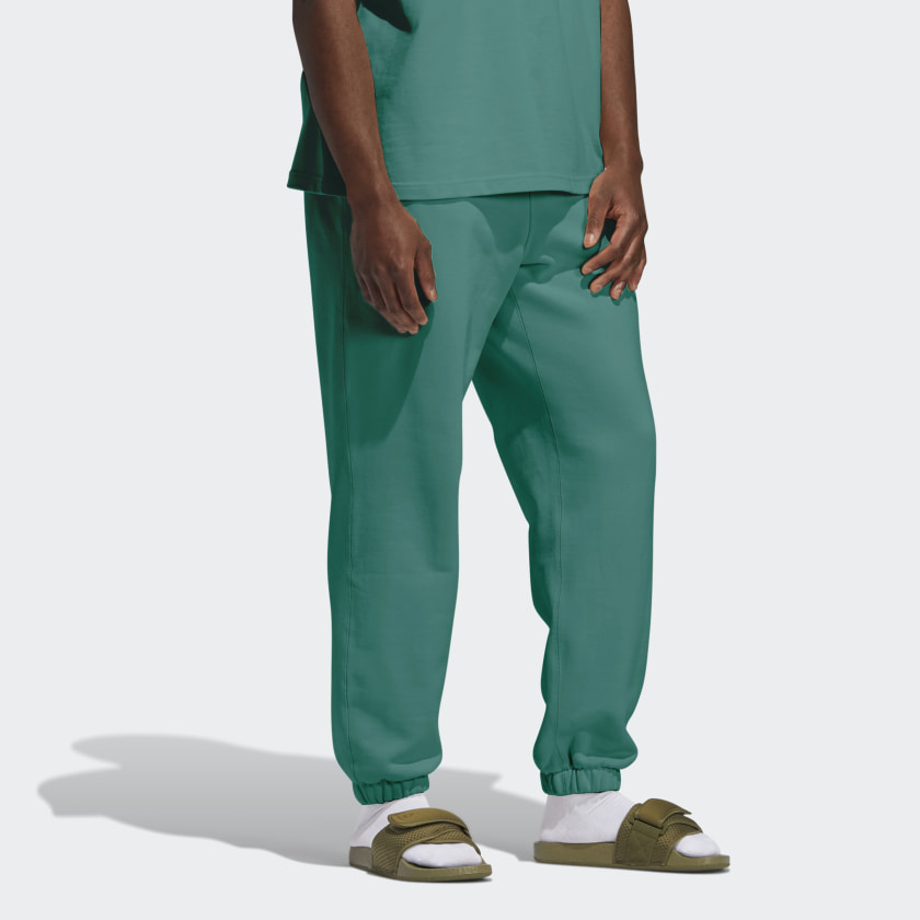 Спортивные штаны adidas Pharrell Williams Basics Sweat Pants True Green
