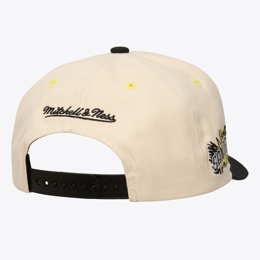 Бейсболка Mitchell & Ness Cream San Diego Padres Overspray Pro Crown Snapback Hat