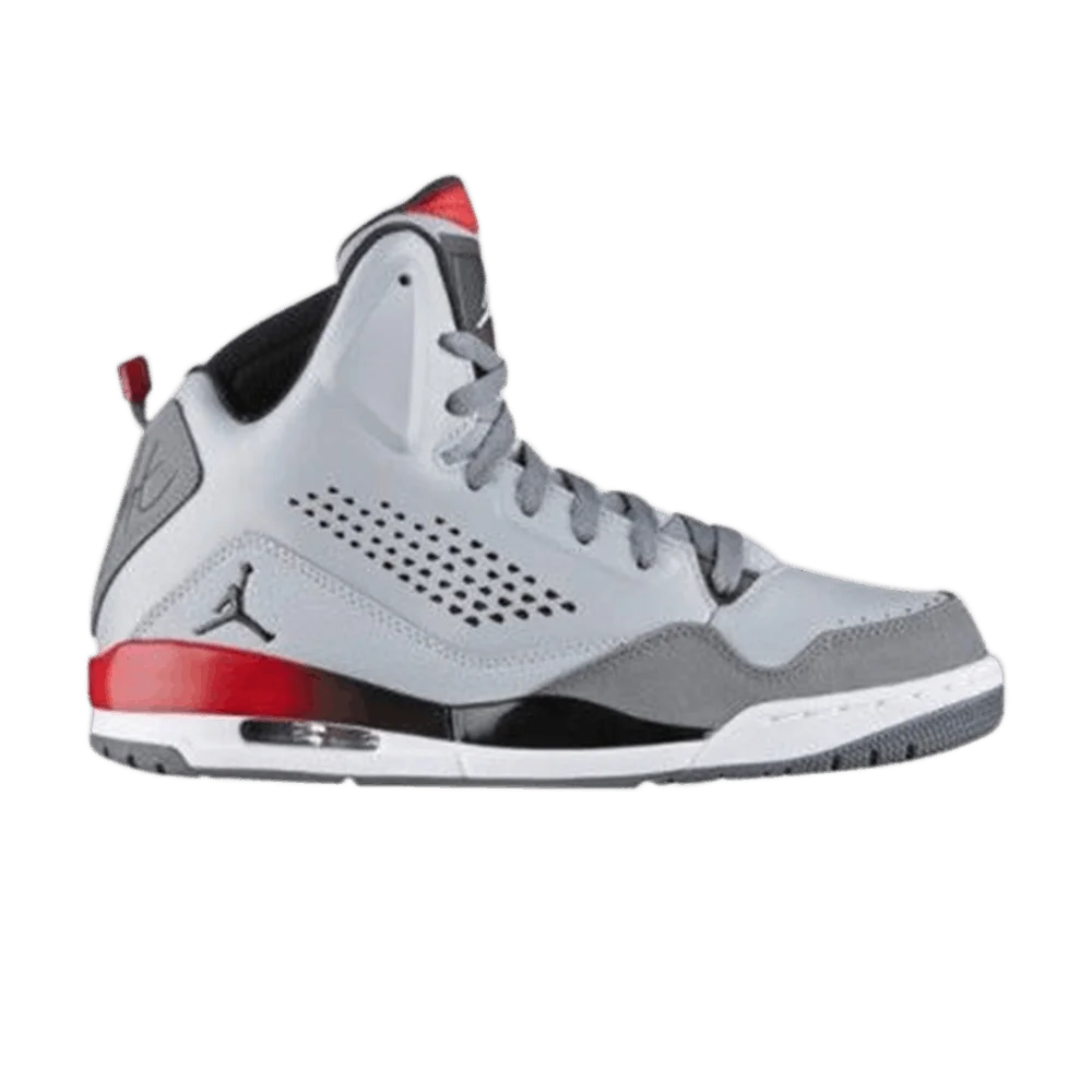 Krossovki-Air-Jordan-SC-3-Wolf-Grey