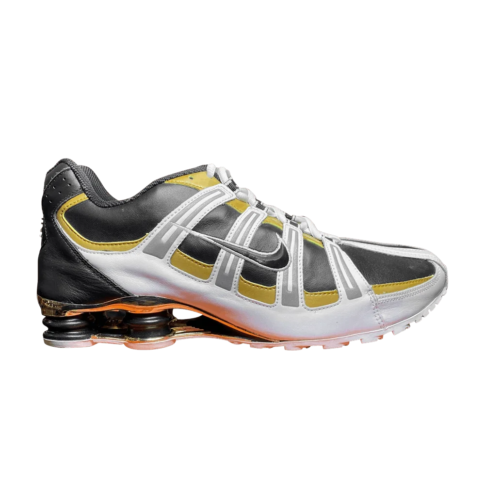 Кроссовки Nike Shox Turbo 'Black Metallic Gold'