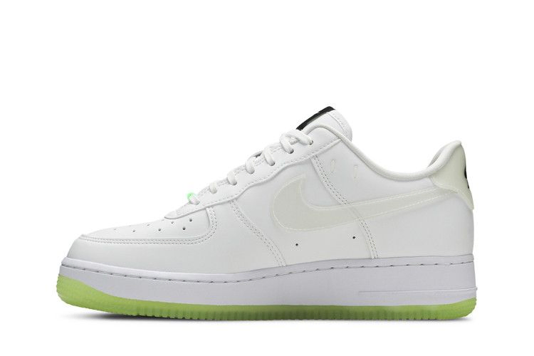 Кроссовки Wmns Air Force 1 '07 LX 'Have A Nike Day'