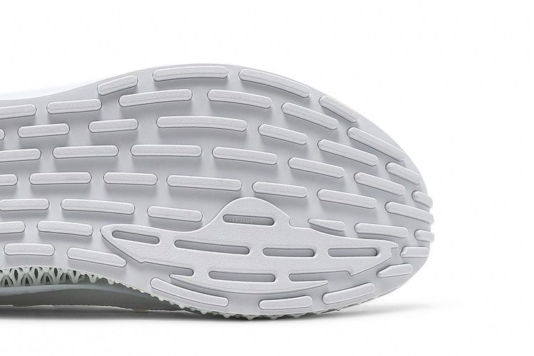 4d-fusio-triple-white-gz7885_04