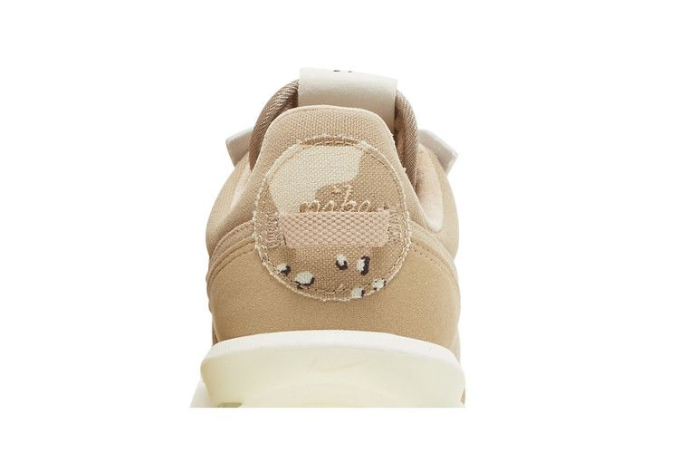 Кроссовки Nike Wmns Air Max Pre-Day SE 'Desert Camo'