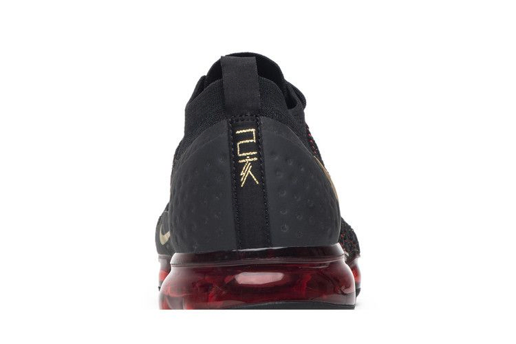 Кроссовки Nike Air VaporMax 2 Flyknit 'Chinese New Year'