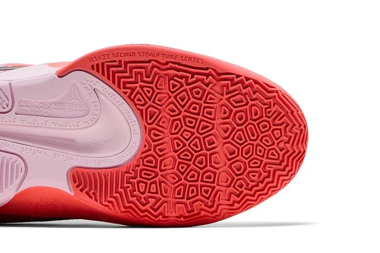 Krossovki-Nike-Ja-2-GS-Heart-Eyes-4