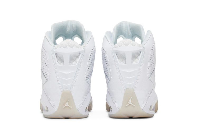jordan-b-loyal-gs-white-ck1425-100_05