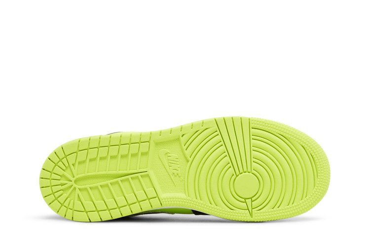 air-jordan-1-low-se-gs-big-cat-energy-dx6666-701_03