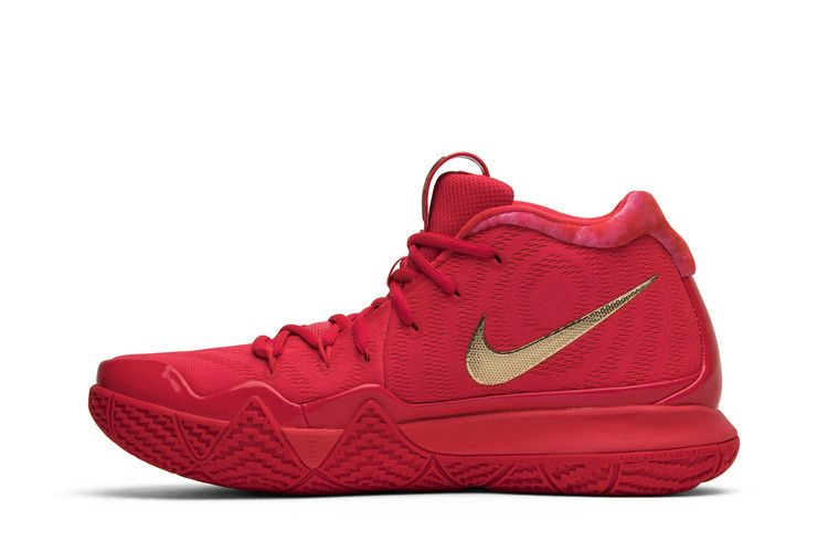 kyrie-4-red-carpet-943806-602_02