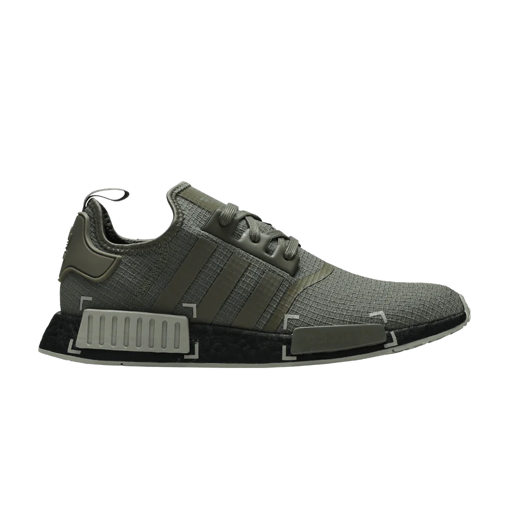 Krossovki-Adidas-NMD_R1-Legacy-Green-Black