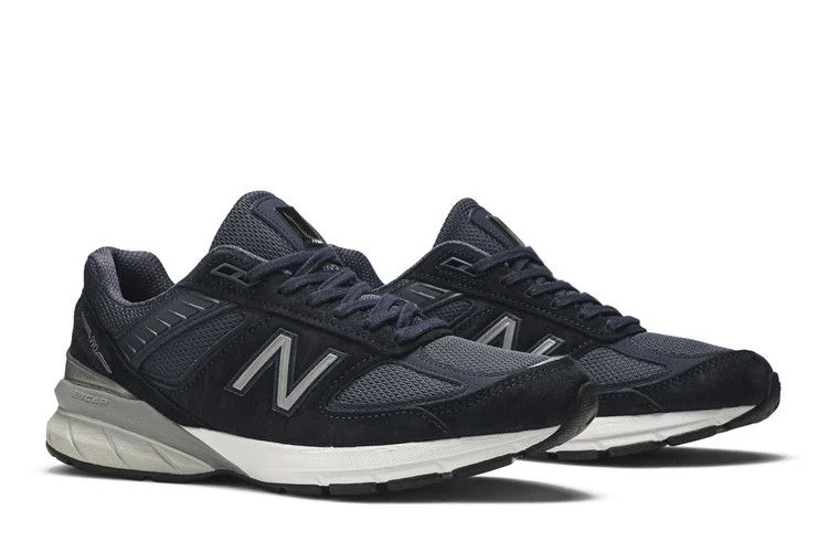 Krossovki-New-Balance-990v5-Made-In-USA-Navy-7