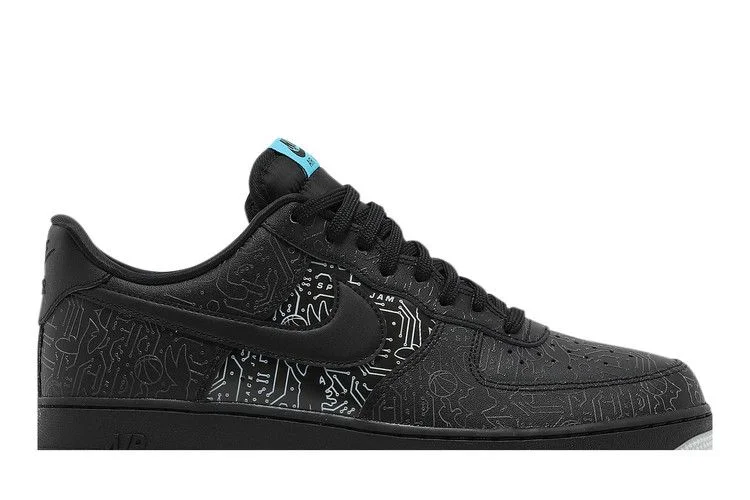 Krossovki-Space-Jam-x-Nike-Air-Force-1-07-Computer-Chip-1