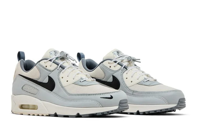 Krossovki-Nike-Air-Max-90-SE-Hangul-Day-7