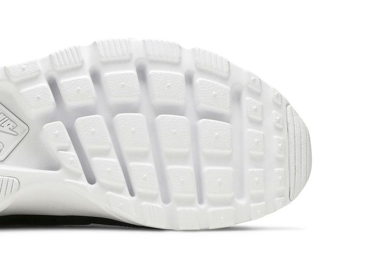 Кроссовки Nike Air Huarache Run Ultra 'Black White'
