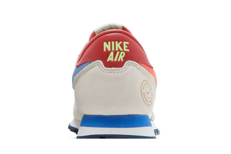 Кроссовки Nike Air Pegasus 83 Premium 'Phantom Bright Crimson'