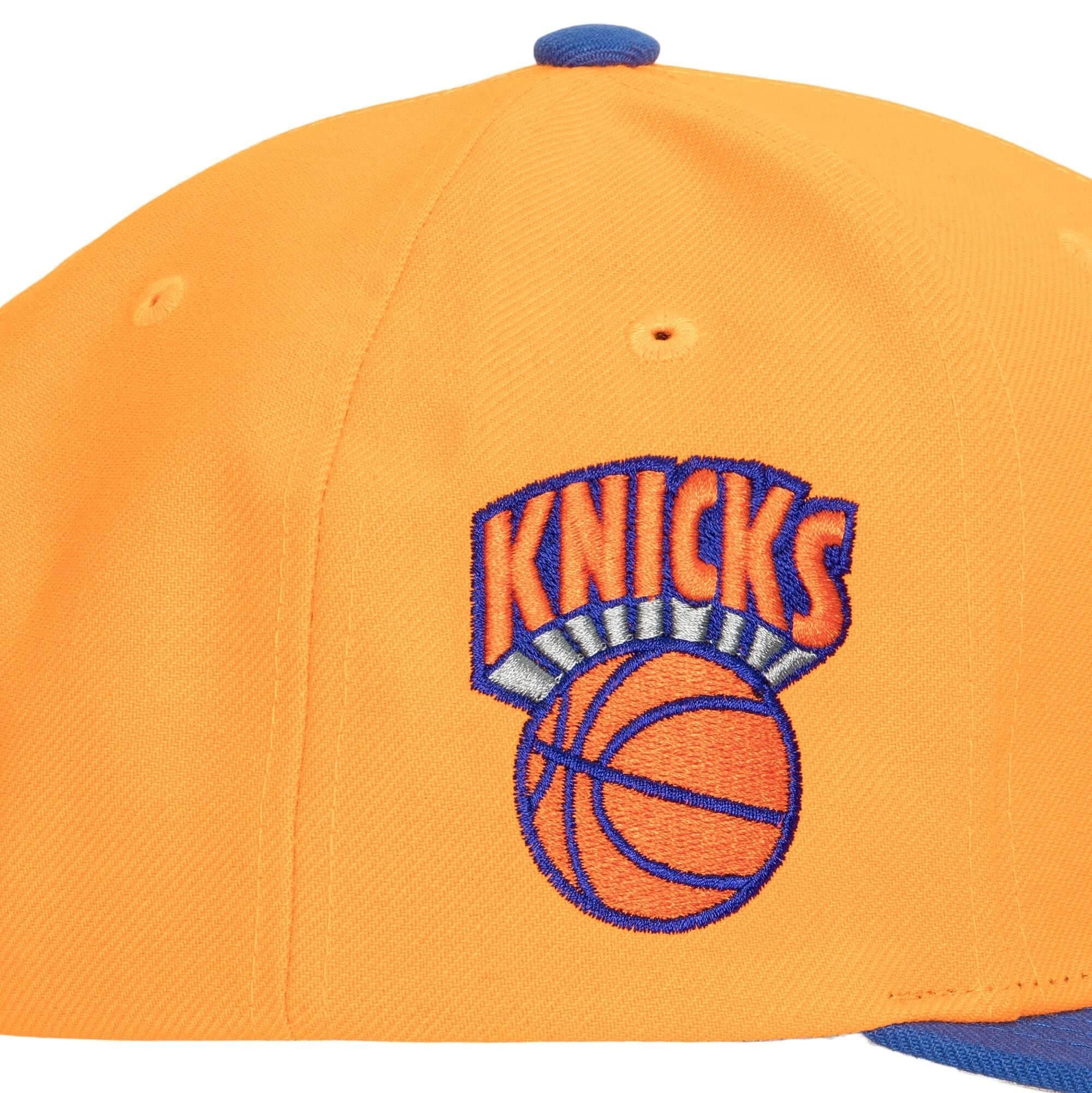 Бейсболка Mitchell & Ness Team Insider Snapback HWC New York Knicks