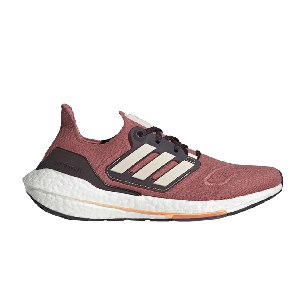 Krossovki-Adidas-Wmns-UltraBoost-22-Wonder-Red-Bliss-Orange
