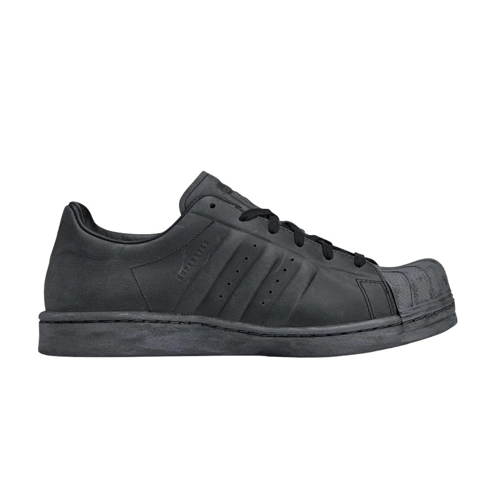 Krossovki-AVAVAV-x-adidas-Wmns-Superstar-Carbon-Grey