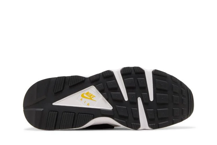 Кроссовки Nike Air Huarache 'Michigan'
