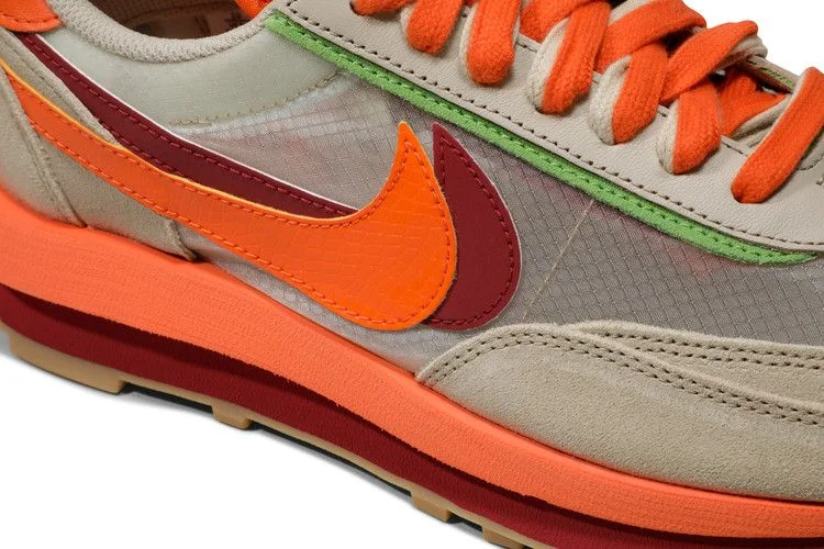 Krossovki-sacai-x-Clot-x-Nike-LDWaffle-Net-Orange-Blaze-8