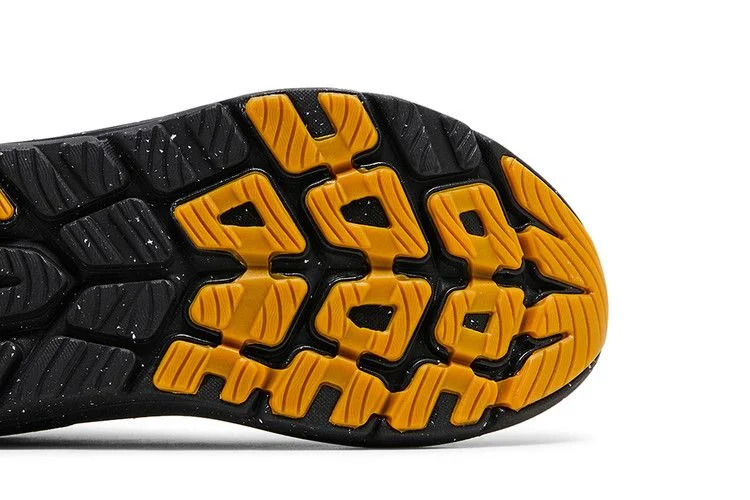 Krossovki-HOKA-Kawana-2-Triple-Black-4