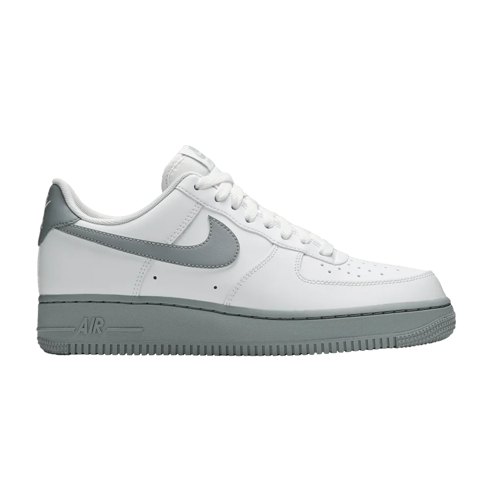 Krossovki-Nike-Air-Force-1-07-White-Grey-Sole