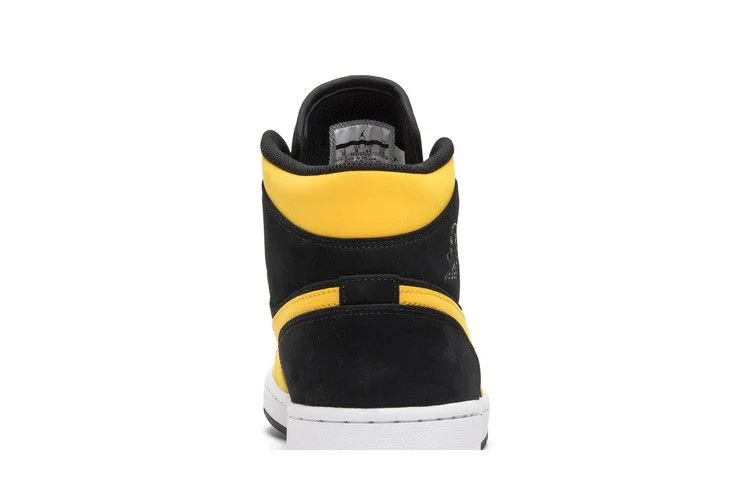 Krossovki-Air-Jordan-1-Retro-Mid-Reverse-New-Love-6
