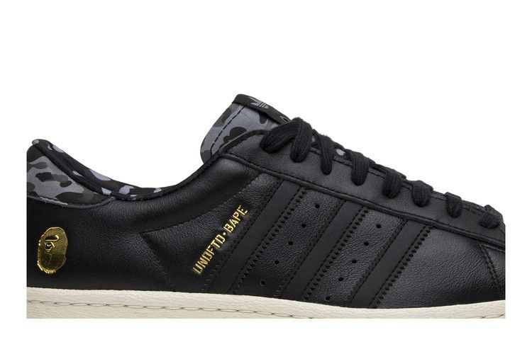Кроссовки Undefeated x A Bathing Ape x adidas Superstars 80v 'Black'