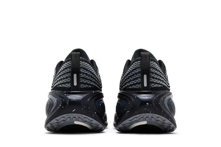 Кроссовки Nike Vomero Plus 'Speckle Anthracite Dark Obsidian'