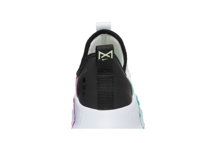 Кроссовки Nike Wmns Free Metcon 3 'Flash Crimson Aqua'