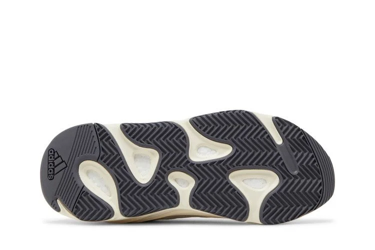 Кроссовки adidas Men's Yeezy Boost 700 'Analog'