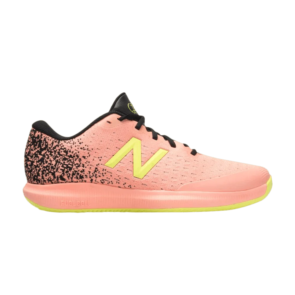 Krossovki-New-Balance-996v4-Ginger-Pink
