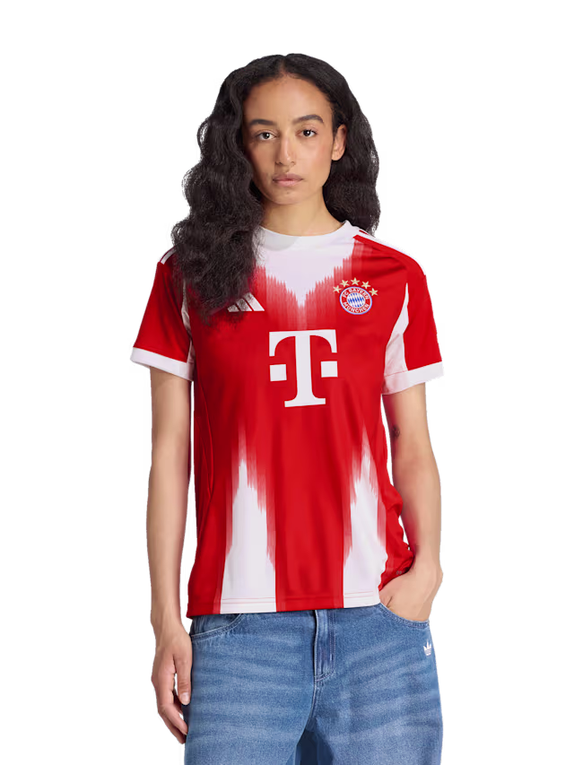 Женское футбольное джерси FC Bayern Munich Home Jersey 25-26 DAVIES 19