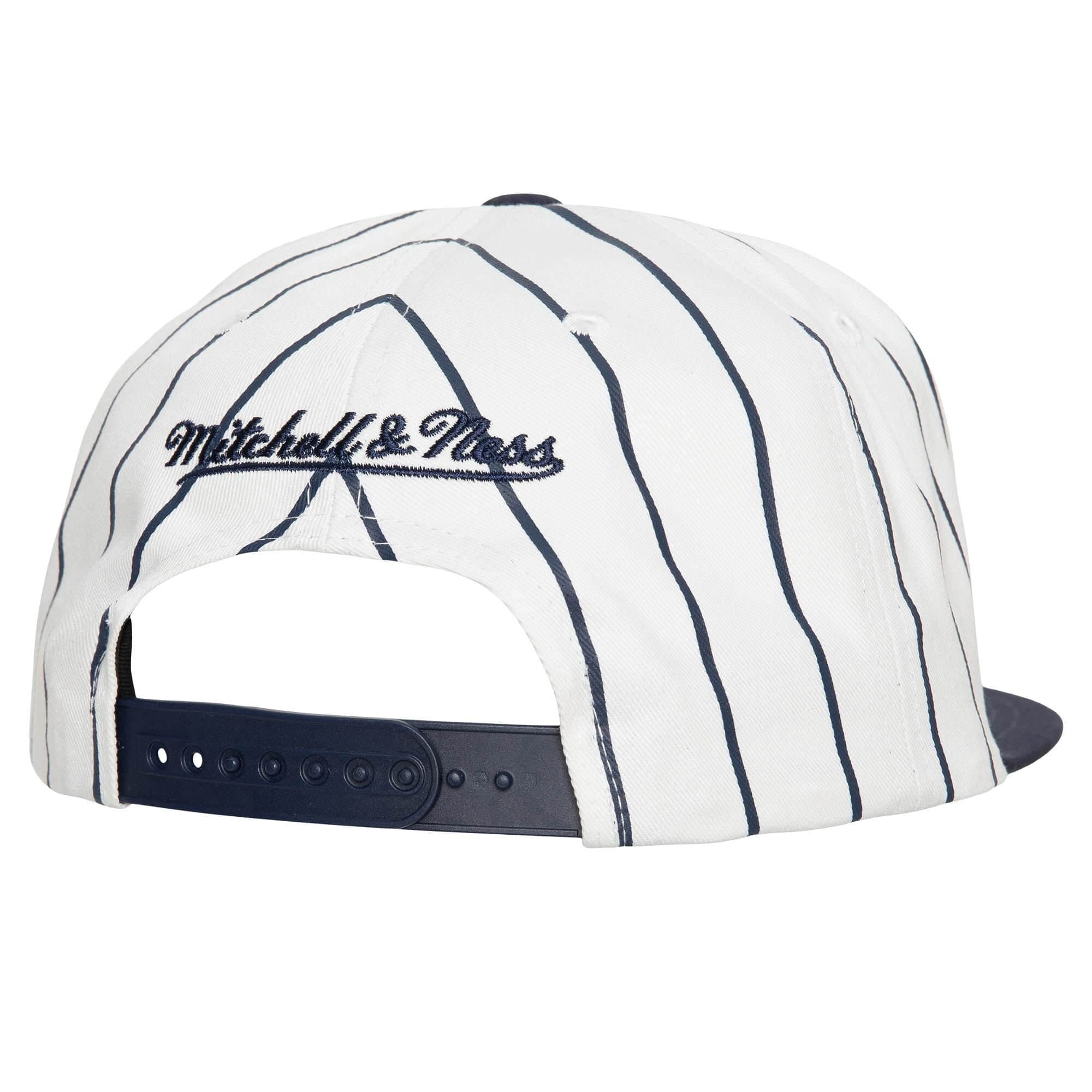 Mitchell-Ness-Retro-Pinstripe-Snapback-HWC-Dallas-Mavericks-Hat-1