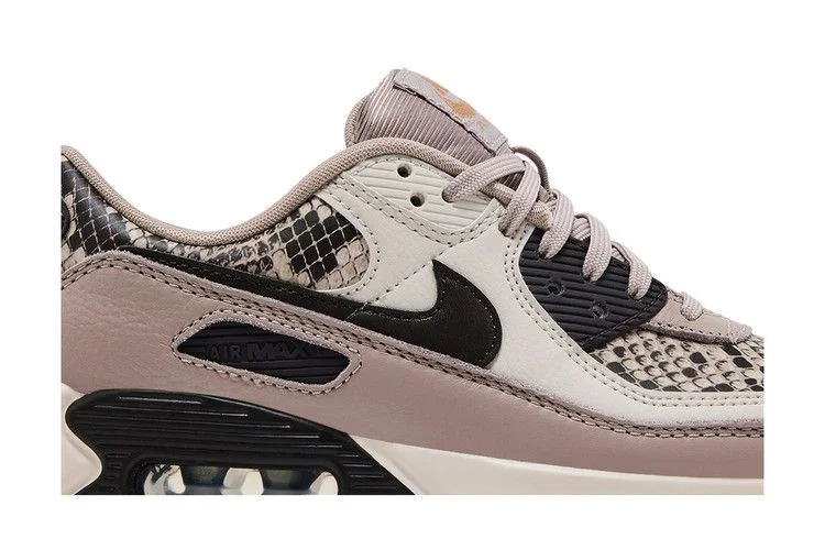 Кроссовки Nike Wmns Air Max 90 SE 'Snakeskin'