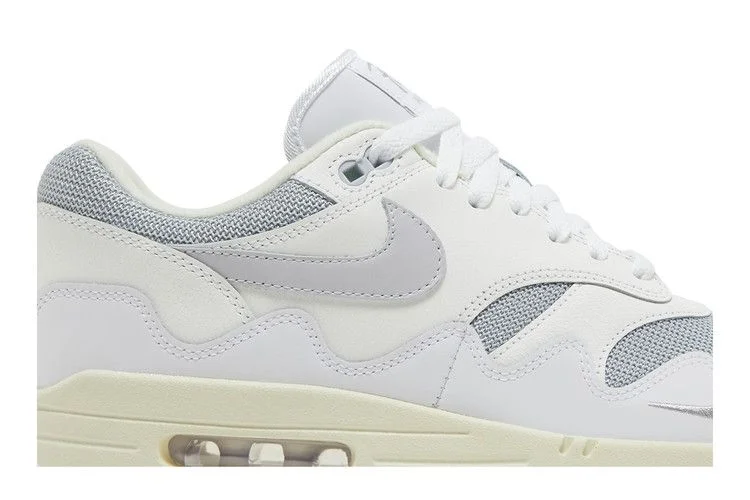 Krossovki-Patta-x-Nike-Air-Max-1-White-1
