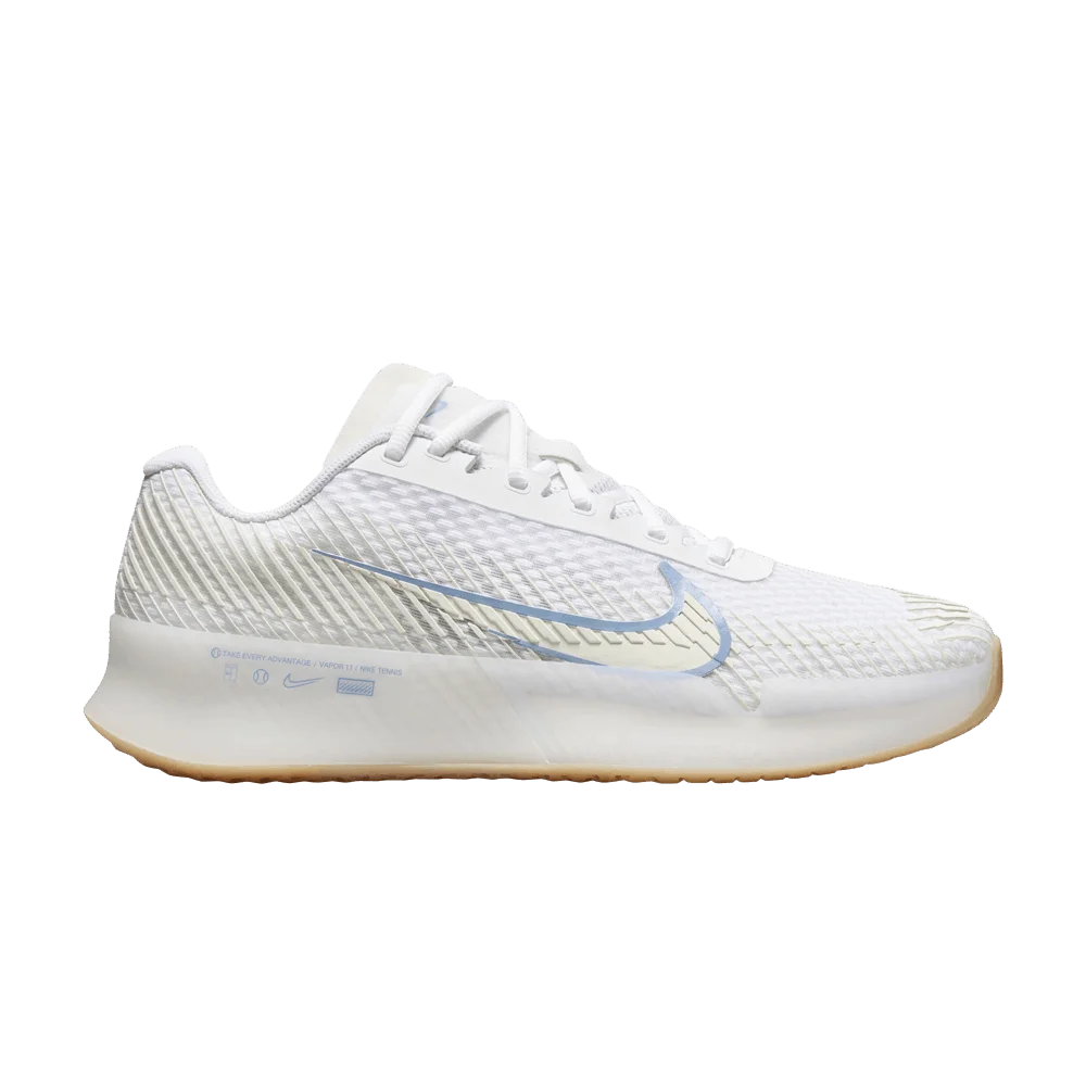 Krossovki-Wmns-NikeCourt-Air-Zoom-Vapor-11-HC-White-Light-Blue