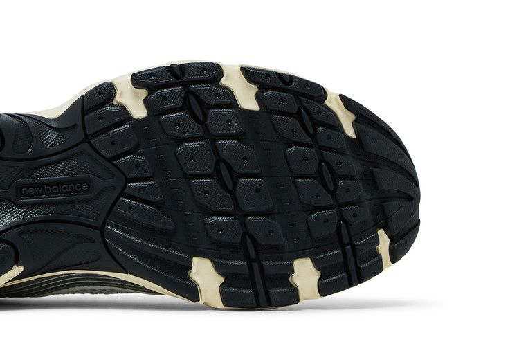 Кроссовки New Balance 530 'Silver Metallic Black Cement'
