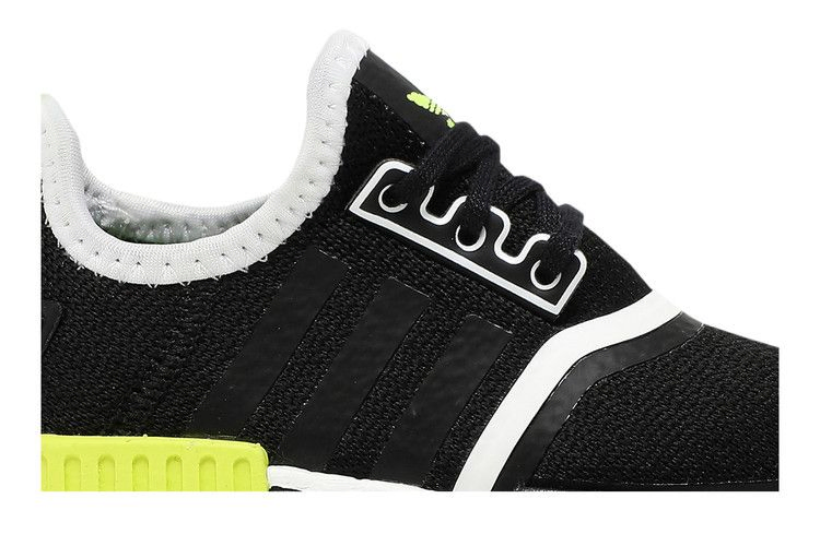 nmd_r1-infant-black-solar-yellow-gy4974_01