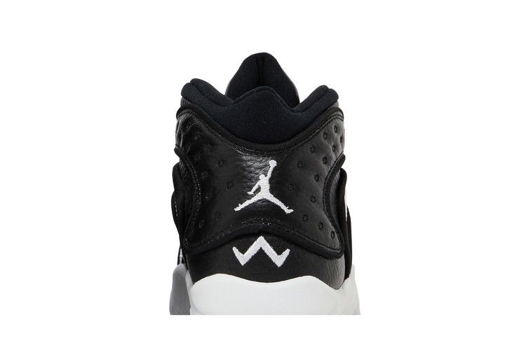 wmns-air-jordan-og-black-toe-133000-001_06