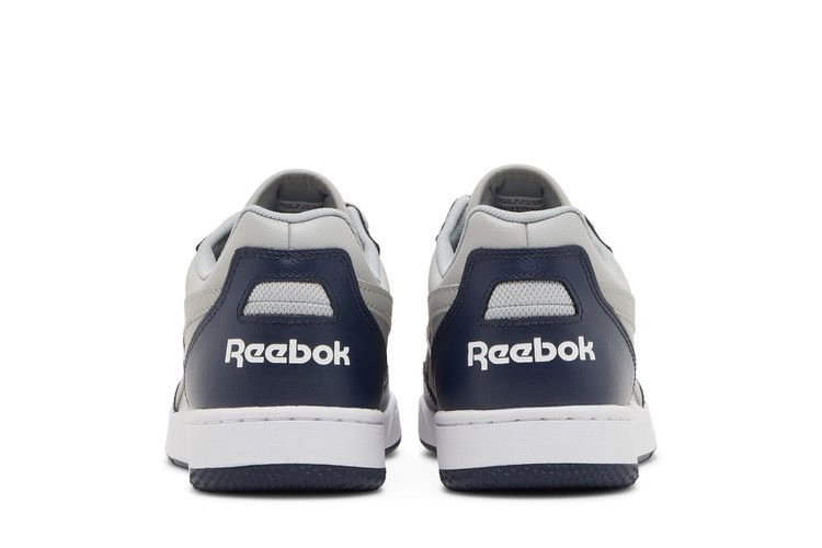 Кроссовки Reebok BB4000 2 'Changing of the Guard - Georgetown'