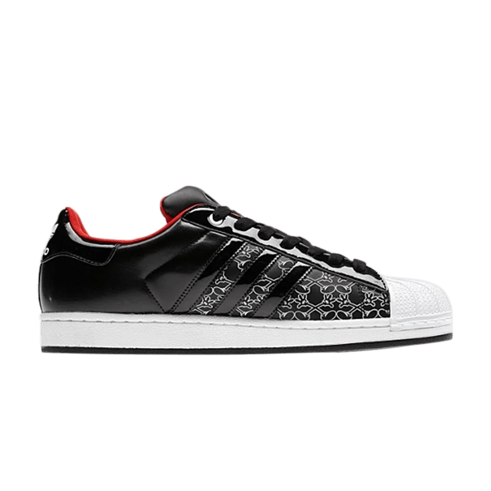 Krossovki-Disney-x-adidas-Superstar-2-Mickey-X