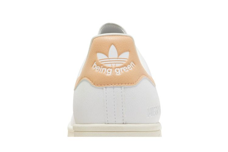 Кроссовки Disney x adidas Stan Smith 'Miss Piggy & Kermit'