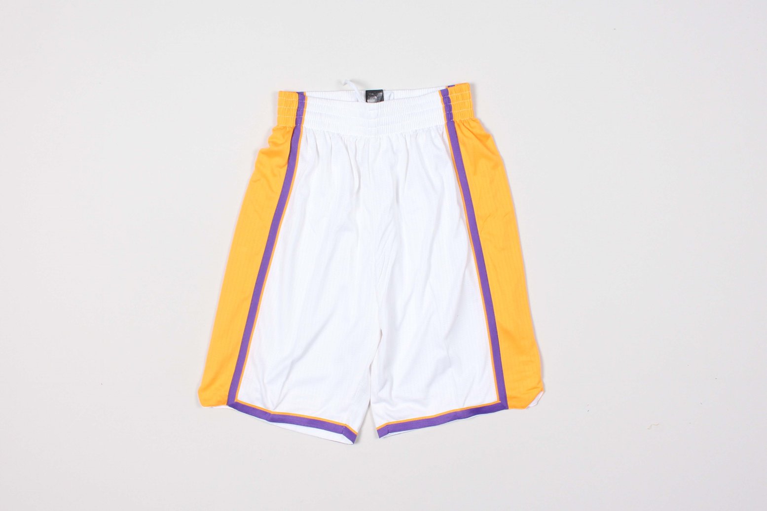 Basketbolnaya-forma-Los-Angeles-Lakers-1