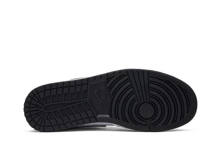 Кроссовки Air Jordan 1 Retro Mid 'Top 3'