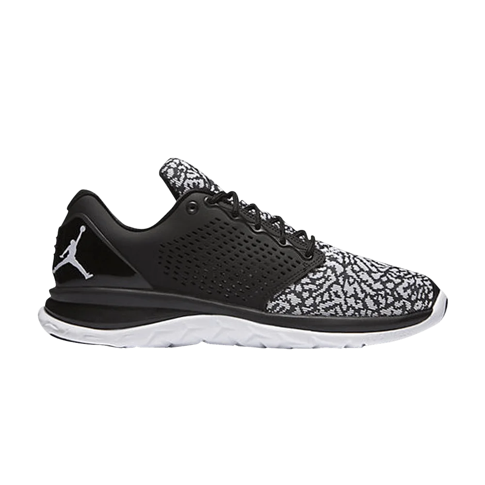 Krossovki-Air-Jordan-Trainer-ST-Black-White
